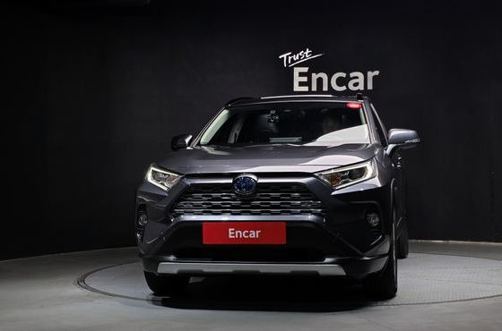 Toyota RAV4 2.5 4WD Hybrid — пробег 40 847 км — фото 3 из 5