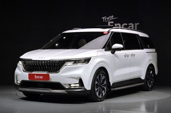 Kia Carnival Diesel 7-Seater Signature — пробег 58 660 км — фото 1 из 5