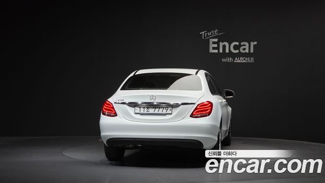 Mercedes-Benz C-Class из Кореи Encar