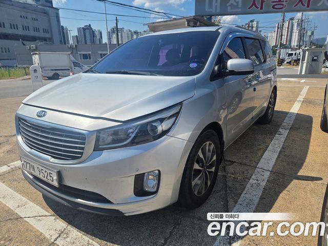Kia Carnival из Кореи Encar