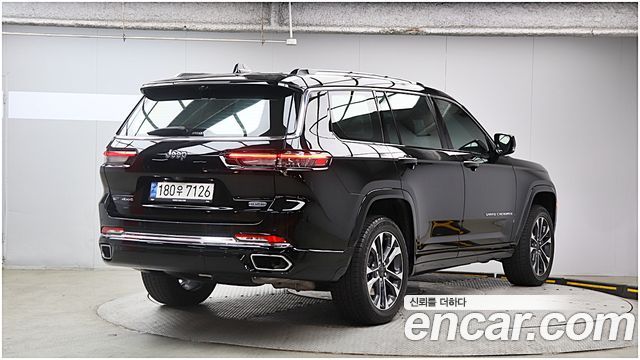 Jeep Cherokee L 3.6 Overland — пробег 23 962 км — фото 4 из 5