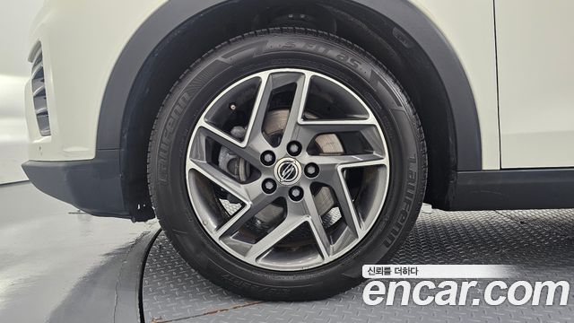 Ssangyong TIBOLI из Кореи Encar