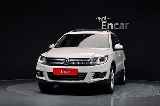 Volkswagen Tiguan 2.0 TDI Premium 5N — пробег 107 041 км — фото 3 из 5