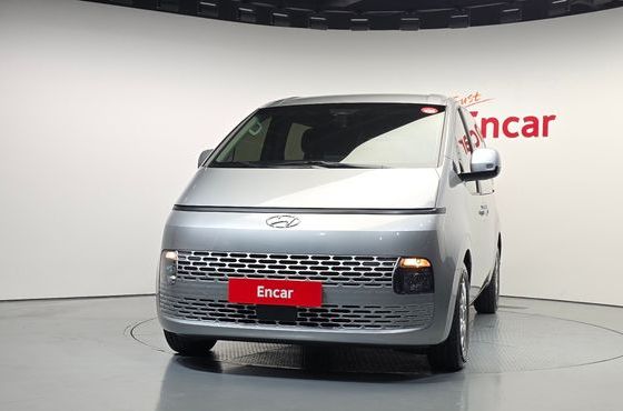 Hyundai Staria Cargo 5-Seater Modern — пробег 70 939 км — фото 3 из 5