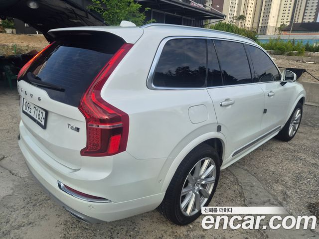 Volvo XC90 T6 Inscription — пробег 92 800 км — фото 3 из 5