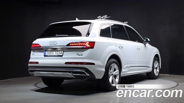 Audi Q7 из Кореи Encar