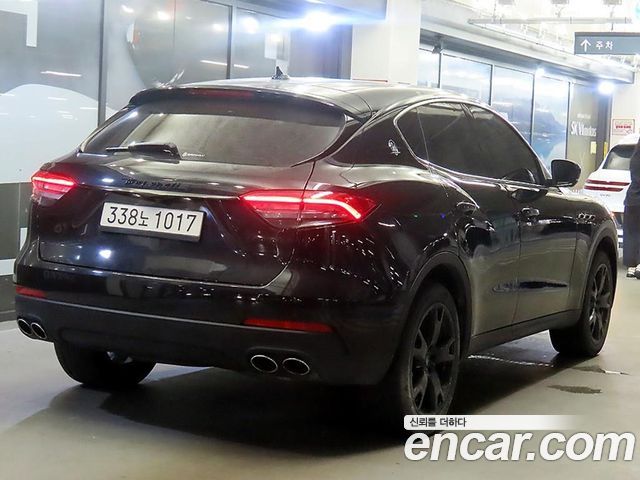 Maserati Levante 3.0 Diesel AWD Sport — пробег 123 988 км — фото 4 из 5