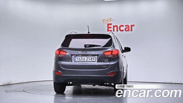 Hyundai Tucson Diesel 2WD LX20 Premier — пробег 121 638 км — фото 4 из 5