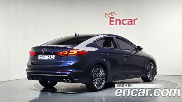 Hyundai AVANTE из Кореи Encar