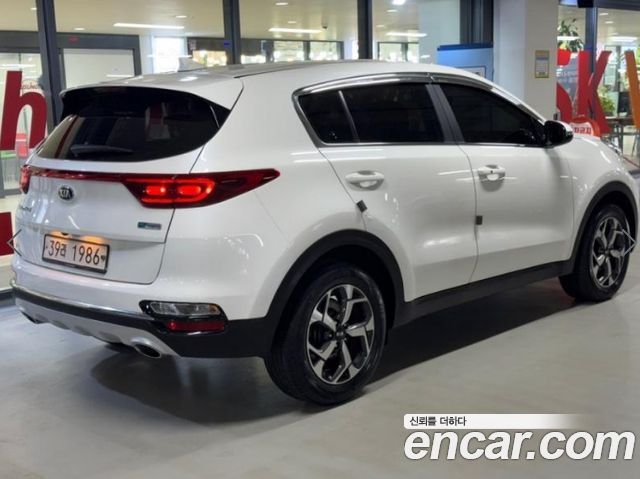 Kia Sportage из Кореи Encar