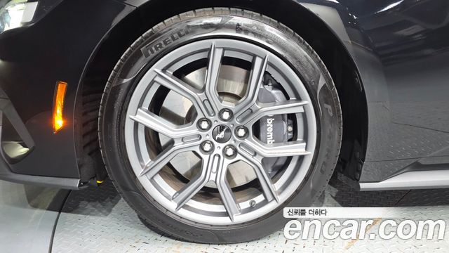 Ford Mustang 2.3 Ecoboost Premium Convertible — пробег 9 470 км — фото 5 из 5