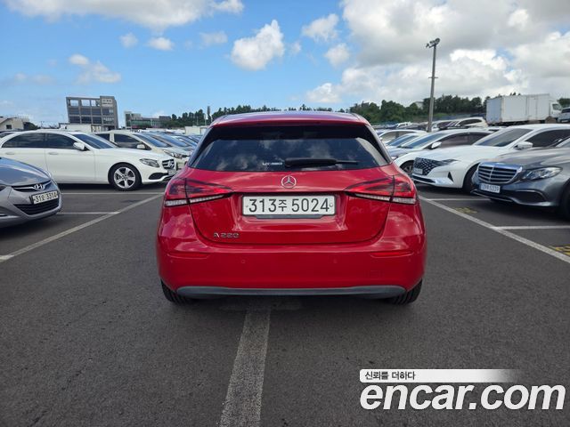 Mercedes-Benz A-Class из Кореи Encar