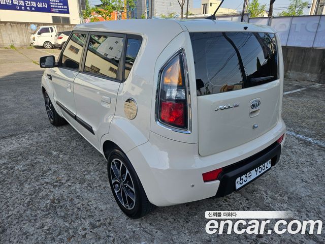 Kia Soul 1.6 2U Safety — пробег 168 959 км — фото 4 из 5