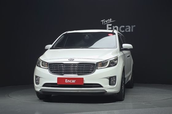 Kia Carnival 11-seater Prestige — пробег 145 937 км — фото 3 из 5