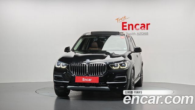 BMW X5 xDrive 45e xLine — пробег 130 403 км — фото 3 из 5