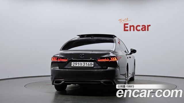 Lexus LS из Кореи Encar
