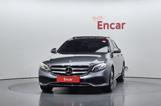 Mercedes-Benz E-Class E300 4MATIC Avnatgarde — пробег 168 534 км — фото 3 из 5