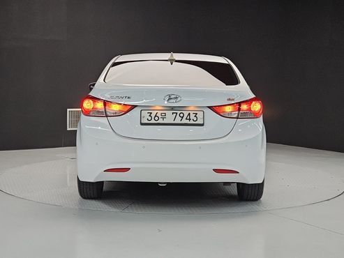 Hyundai AVANTE M16 GDI Avenue — пробег 113 201 км — фото 3 из 5