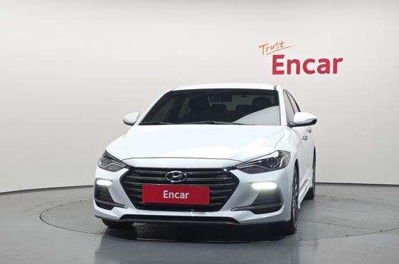 Hyundai AVANTE 1.6 Turbo Sport — пробег 105 263 км — фото 3 из 5