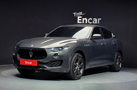 Maserati Levante 3.0 Diesel AWD Sport — пробег 182 365 км — фото 1 из 5