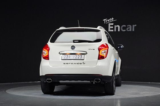 Ssangyong KORANDO 2.0 CVT 2WD Deluxe — пробег 147 682 км — фото 4 из 5