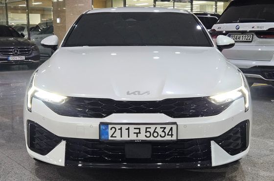 Kia K5 Prestige — пробег 12 670 км — фото 2 из 5