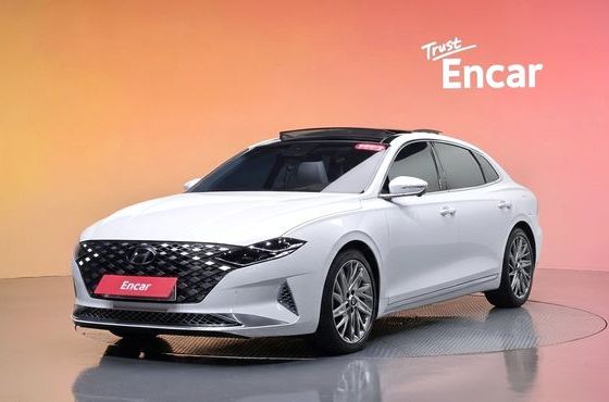 Hyundai Grandeur 2.5 Calligraphy — пробег 46 753 км — фото 1 из 5