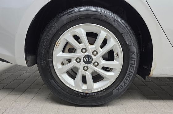 Kia K3 Luxury — пробег 21 670 км — фото 5 из 5