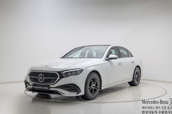 Mercedes-Benz E-Class E200 AMG Line — пробег 3 713 км — фото 1 из 5