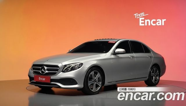 Mercedes-Benz E-Class из Кореи Encar
