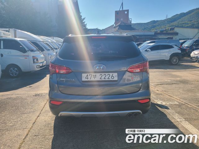 Hyundai Santafe Diesel(e-VGT) 2.0 2WD Premium — пробег 61 934 км — фото 4 из 5