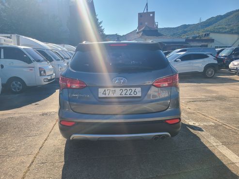 Hyundai Santafe Diesel(e-VGT) 2.0 2WD Premium — пробег 61 934 км — фото 4 из 5