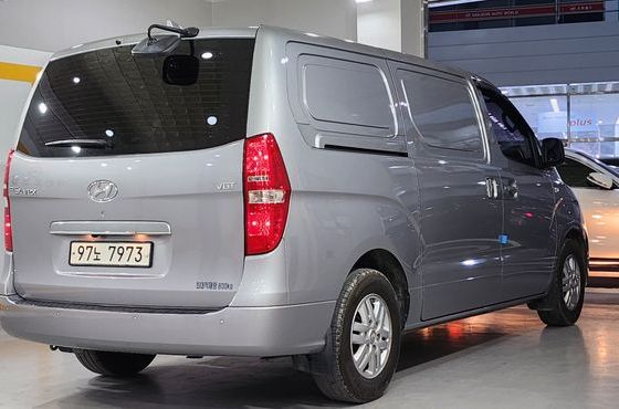 Hyundai Starex 3-Seater VAN Modern — пробег 163 082 км — фото 4 из 5