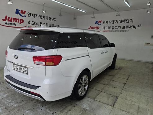 Kia Carnival 9-seater Noblesse — пробег 184 658 км — фото 4 из 5