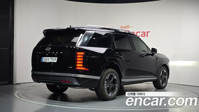 Hyundai Palisade Gasoline 2.5T 4WD 9-Seater Prestige — пробег 7 010 км — фото 2 из 5