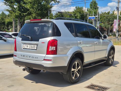 Ssangyong Rexton 2.2 4WD RX7 Deluxe — пробег 189 362 км — фото 3 из 5
