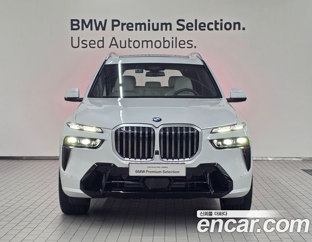 BMW X7 xDrive 40i M Sport 7STR — пробег 4 345 км — фото 3 из 5