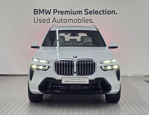 BMW X7 xDrive 40i M Sport 7STR — пробег 4 345 км — фото 3 из 5