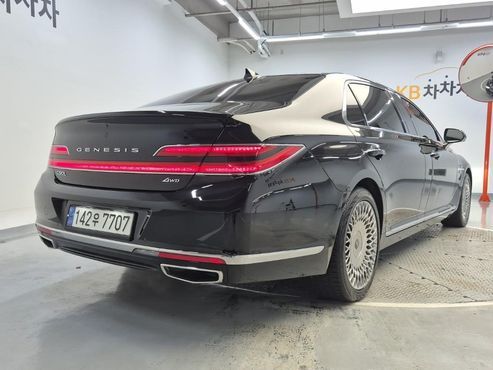Genesis G90 5.0 AWD Limousine Prestige — пробег 90 482 км — фото 3 из 5