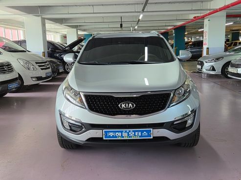 Kia Sportage Diesel 2WD Prestige — пробег 175 000 км — фото 2 из 5