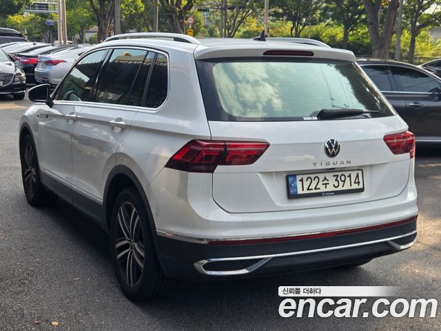 Volkswagen Tiguan из Кореи Encar