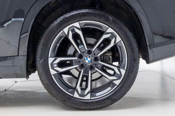 BMW X1 sDrive 20i M Sport — пробег 42 972 км — фото 5 из 5