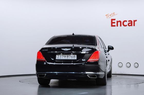 Genesis EQ900 3.3 T-GDI AWD Premiun Luxury — пробег 174 350 км — фото 4 из 5