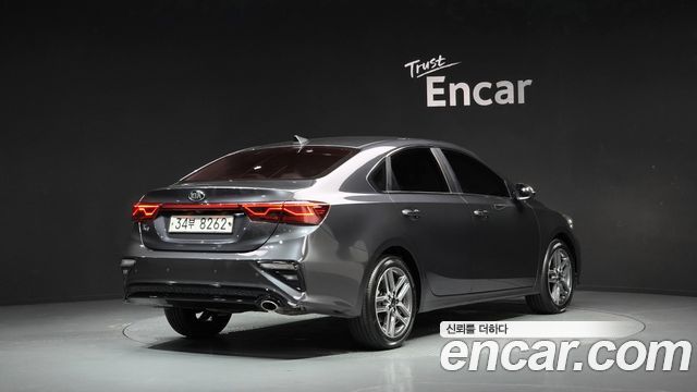 Kia K3 из Кореи Encar