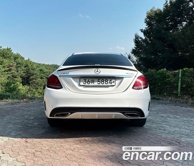 Mercedes-Benz C-Class C200 4MATIC AMG Line — пробег 170 735 км — фото 4 из 5