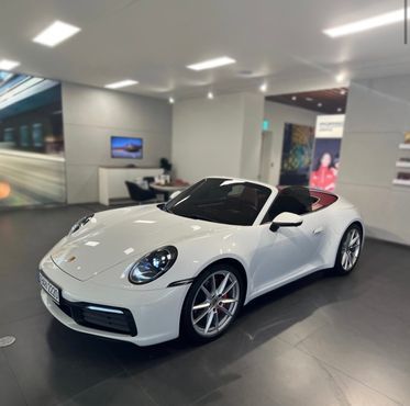 Porsche 911 Carrera 4S Cabriolet — пробег 5 100 км — фото 1 из 5