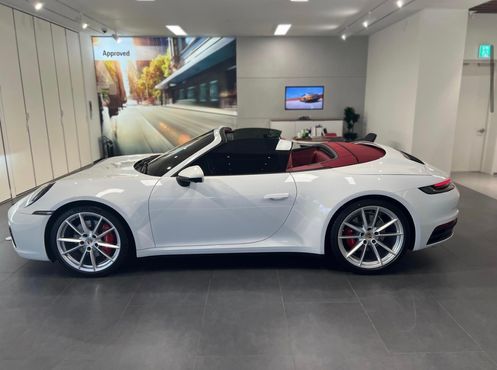 Porsche 911 Carrera 4S Cabriolet — пробег 5 100 км — фото 5 из 5