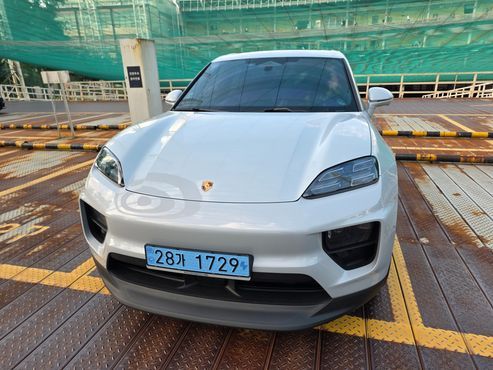 Porsche Macan Base 4 — пробег 7 000 км — фото 1 из 5