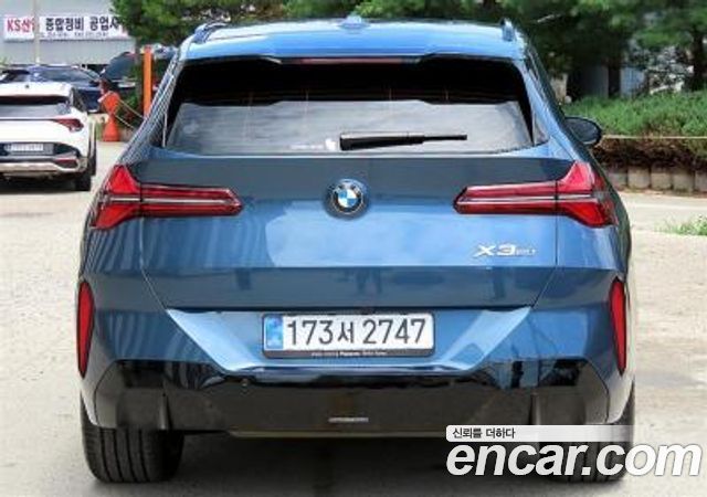 BMW X3 xDrive 20 M Sport Pro — пробег 12 400 км — фото 4 из 5