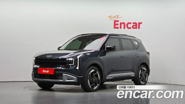 Kia Seltos Gasoline 1.6T 4WD Signature — пробег 4 707 км — фото 1 из 5